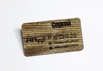 Визитка деревянная 5770 фото